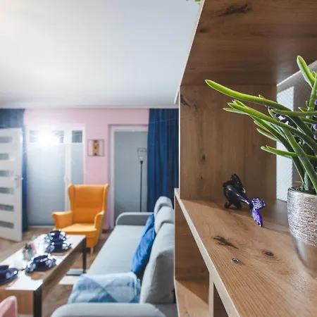 Nowy A3-pba- Kryty Basen - Dwie Sypialnie - Salon -aneks -duzy Taras Lägenhet